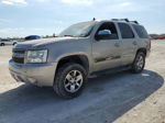 2007 Chevrolet Tahoe K1500 Tan vin: 1GNFK13027J333477