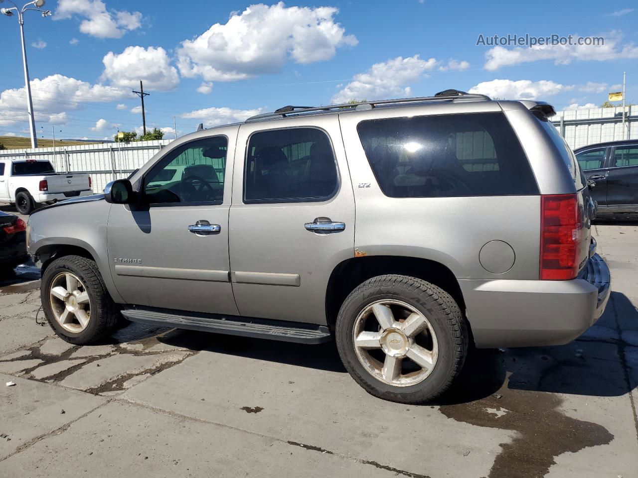 2007 Chevrolet Tahoe K1500 Brown vin: 1GNFK13027J384350