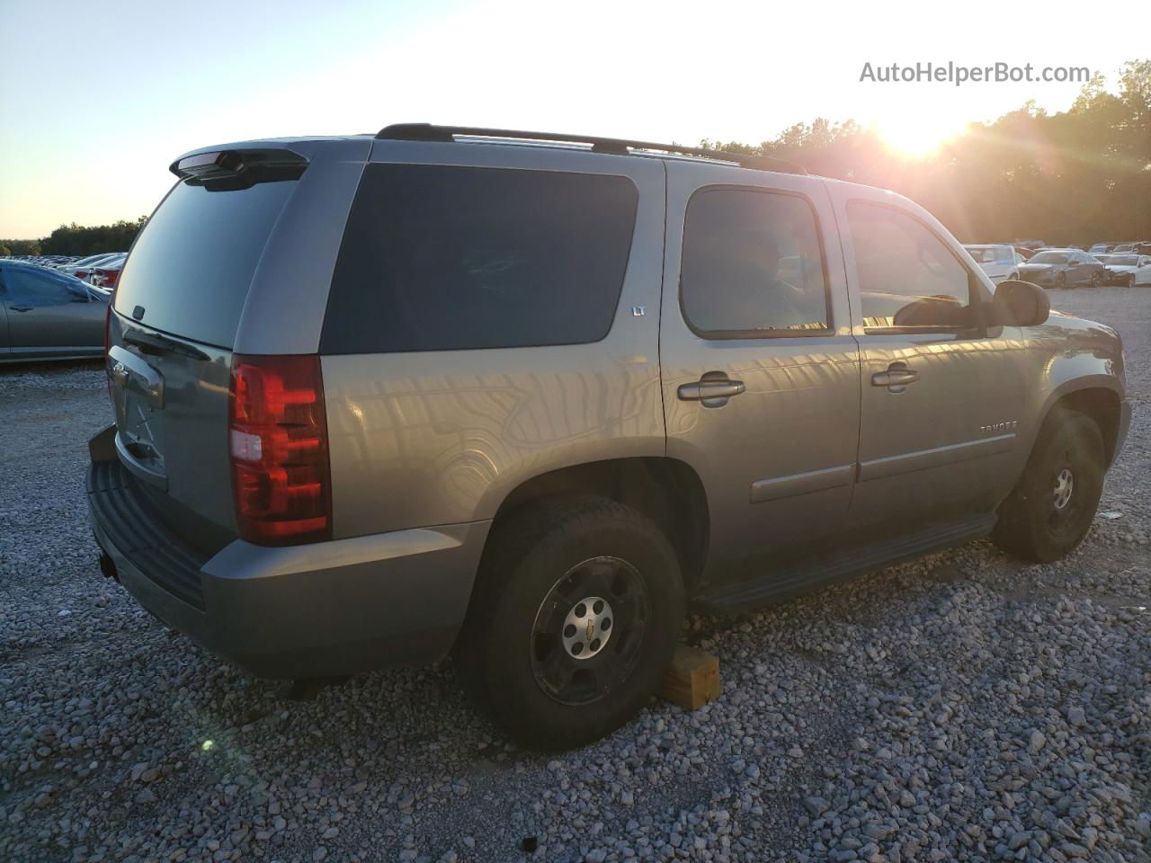 2007 Chevrolet Tahoe K1500 Желто-коричневый vin: 1GNFK13027R265313