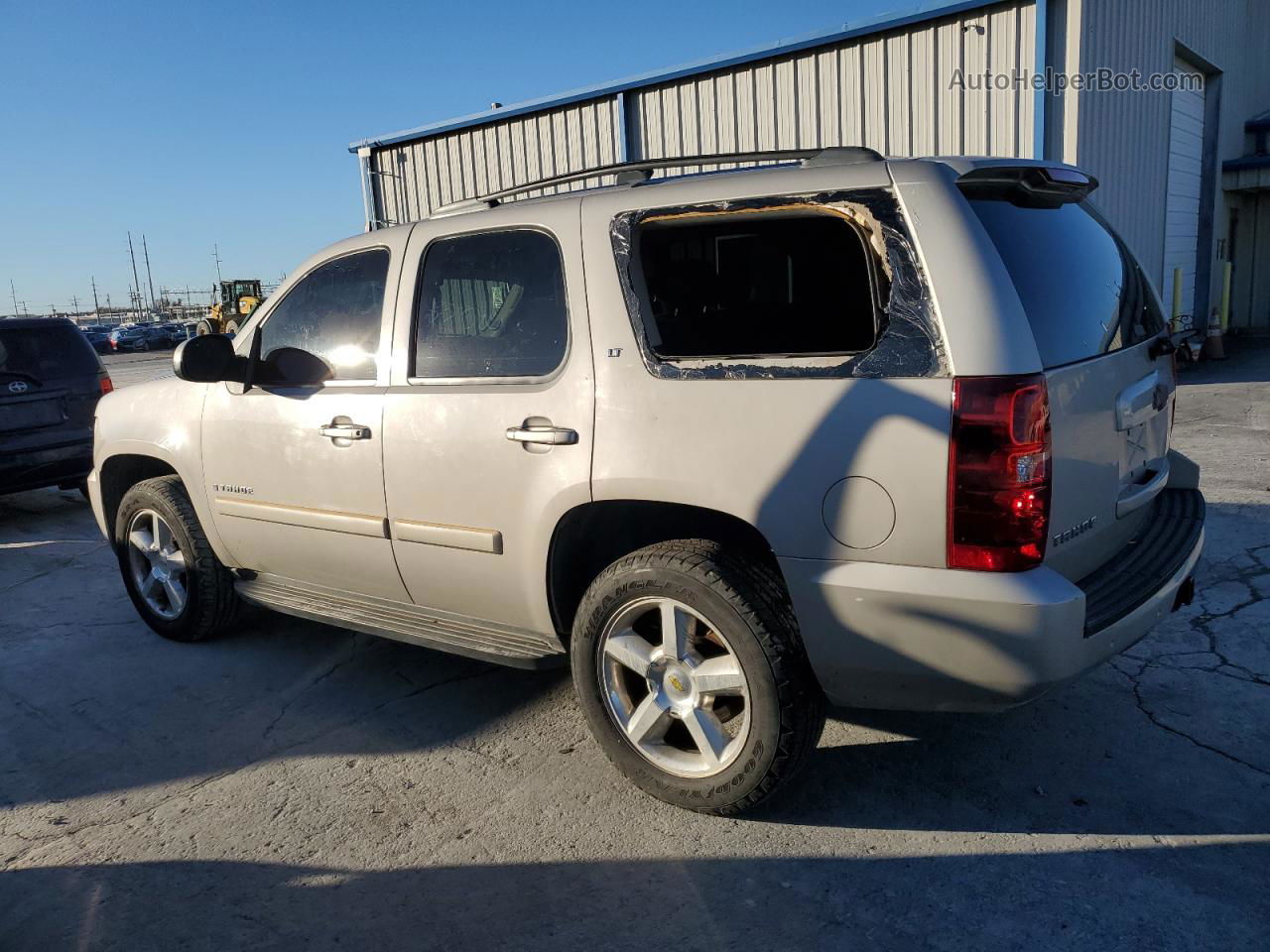 2007 Chevrolet Tahoe K1500 Silver vin: 1GNFK13037J338610