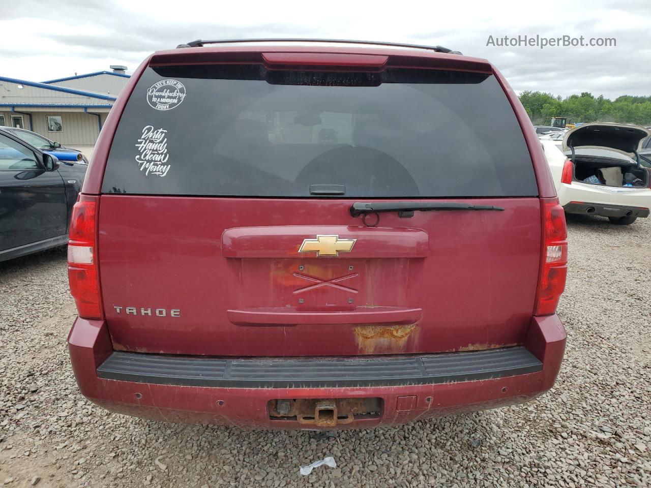 2007 Chevrolet Tahoe K1500 Maroon vin: 1GNFK13037R157606