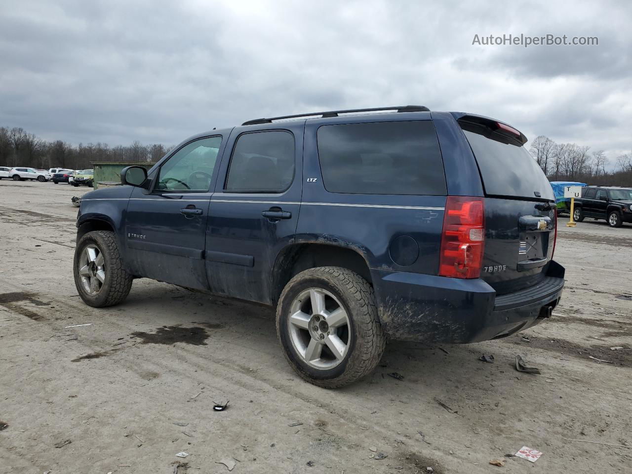 2007 Chevrolet Tahoe K1500 Blue vin: 1GNFK13037R185597