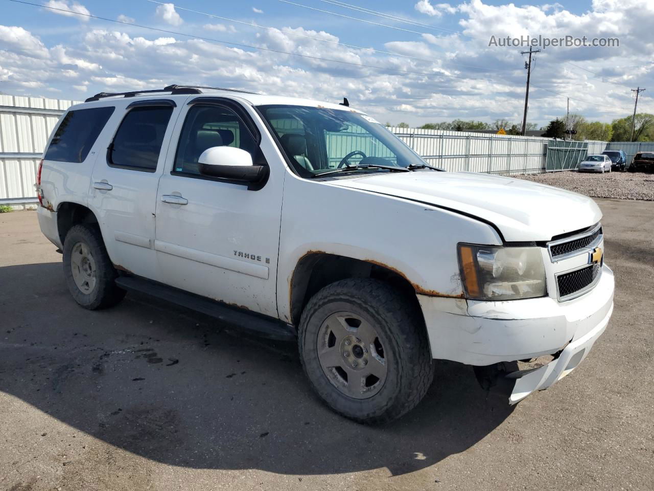 2007 Chevrolet Tahoe K1500 White vin: 1GNFK13047J142420