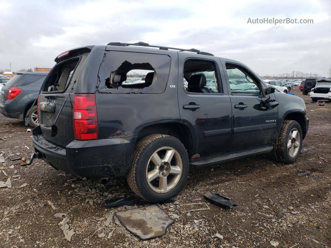 2007 Chevrolet Tahoe K1500 Черный vin: 1GNFK13057J136948