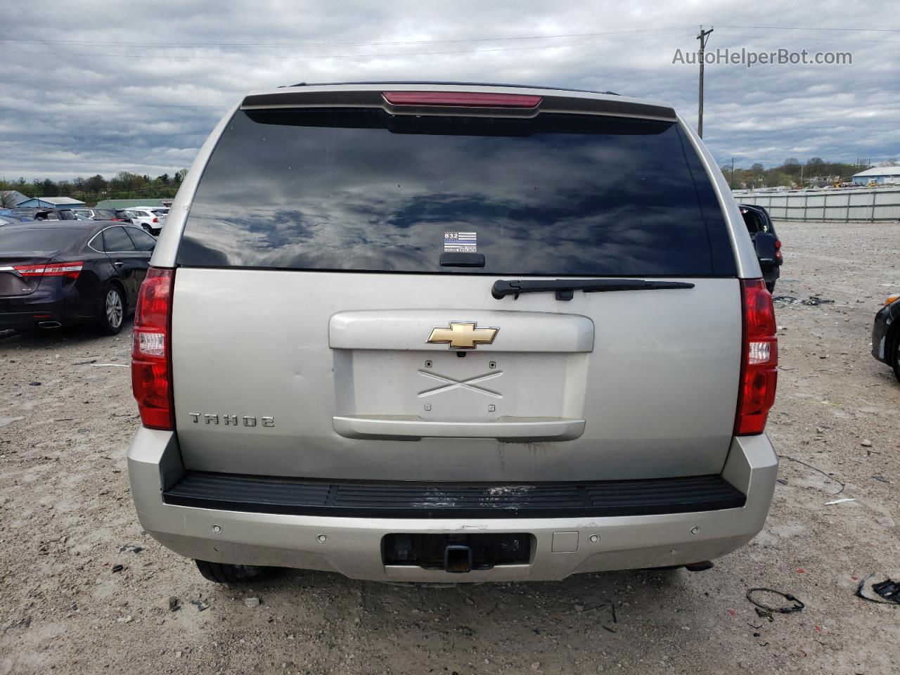 2007 Chevrolet Tahoe K1500 Tan vin: 1GNFK13057J147433