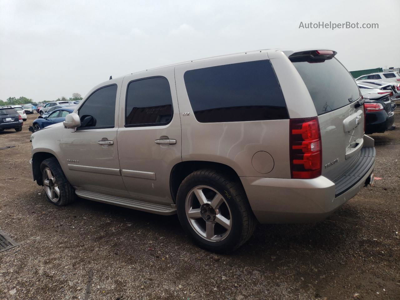 2007 Chevrolet Tahoe K1500 Silver vin: 1GNFK13067J203251