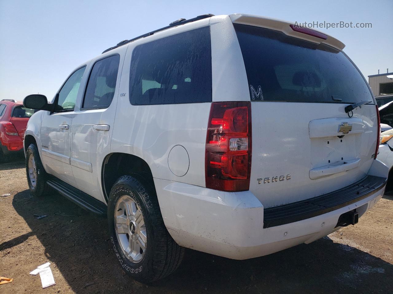 2007 Chevrolet Tahoe K1500 White vin: 1GNFK13067J244155