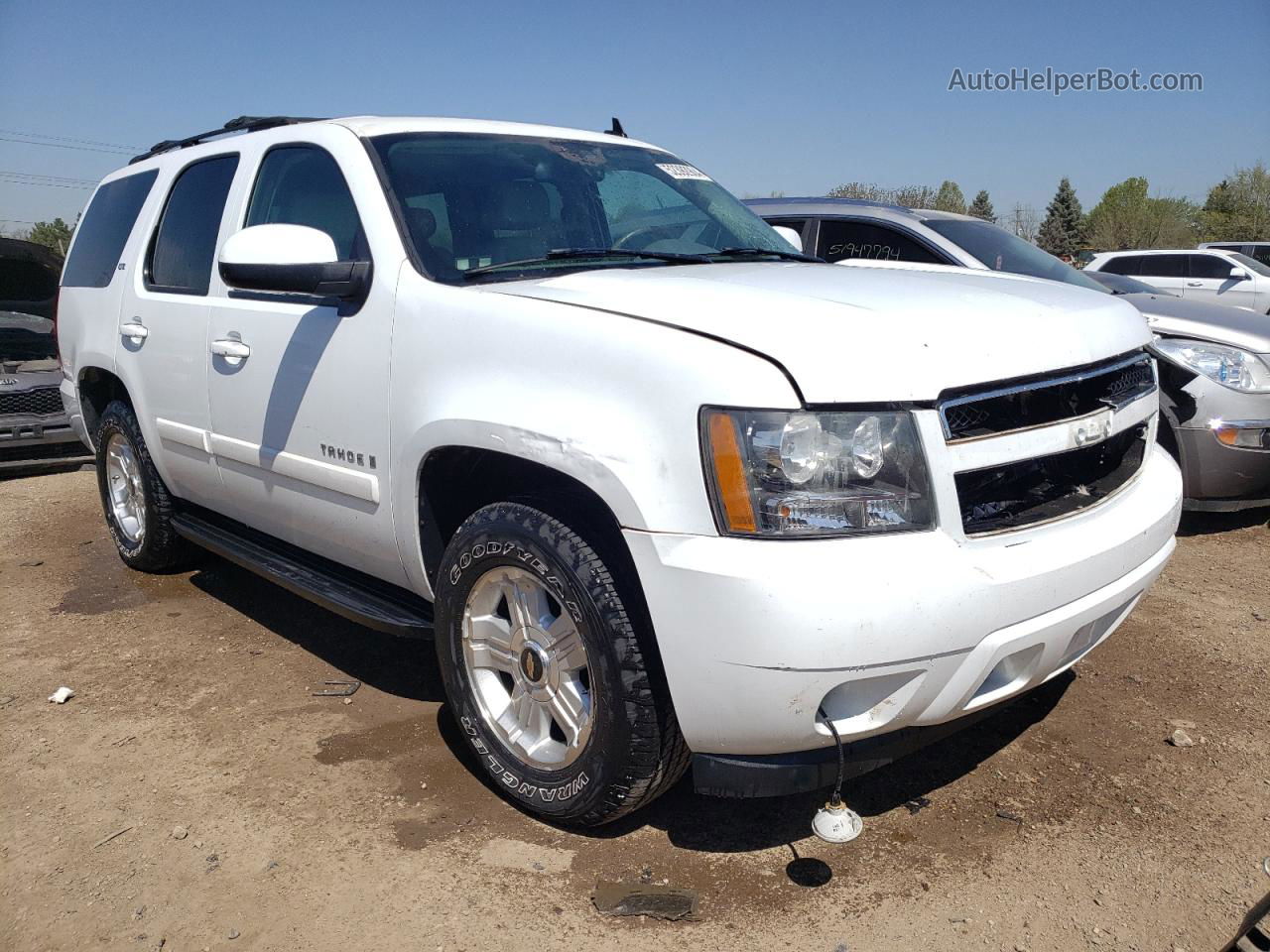 2007 Chevrolet Tahoe K1500 White vin: 1GNFK13067J244155