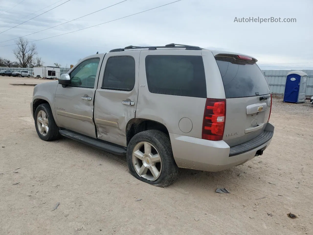 2007 Chevrolet Tahoe K1500 Silver vin: 1GNFK13077J405158