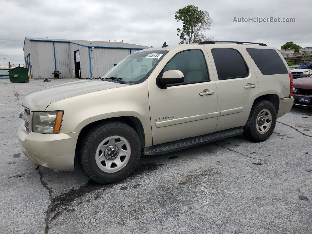 2007 Chevrolet Tahoe K1500 Бежевый vin: 1GNFK13077R185053