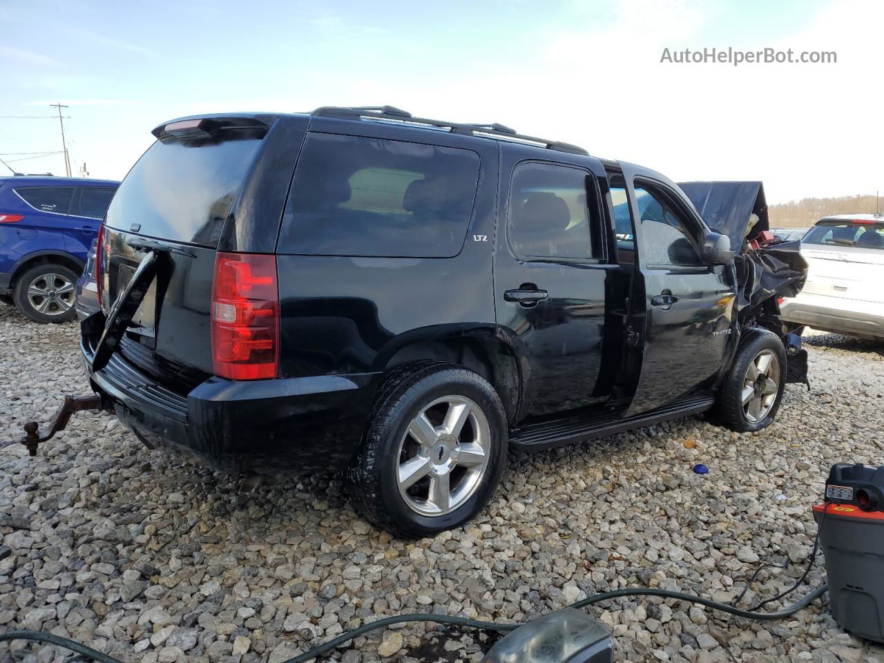 2007 Chevrolet Tahoe K1500 Black vin: 1GNFK13087J121375