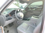 2007 Chevrolet Tahoe K1500 Белый vin: 1GNFK130X7J378537