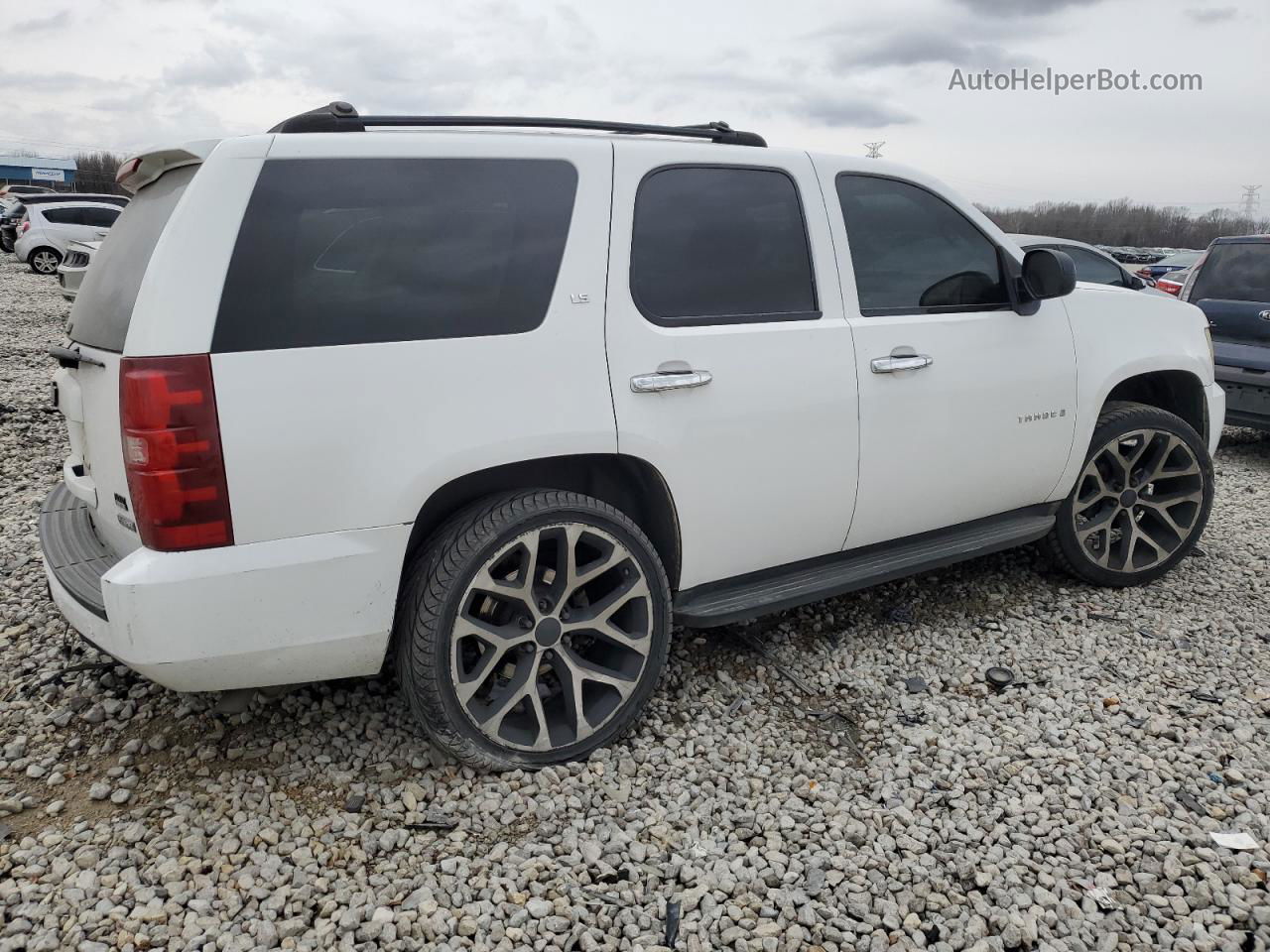 2007 Chevrolet Tahoe K1500 White vin: 1GNFK130X7R357513