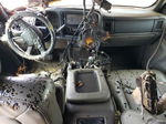 2005 Chevrolet Suburban K1500 Золотой vin: 1GNFK16Z05J174384