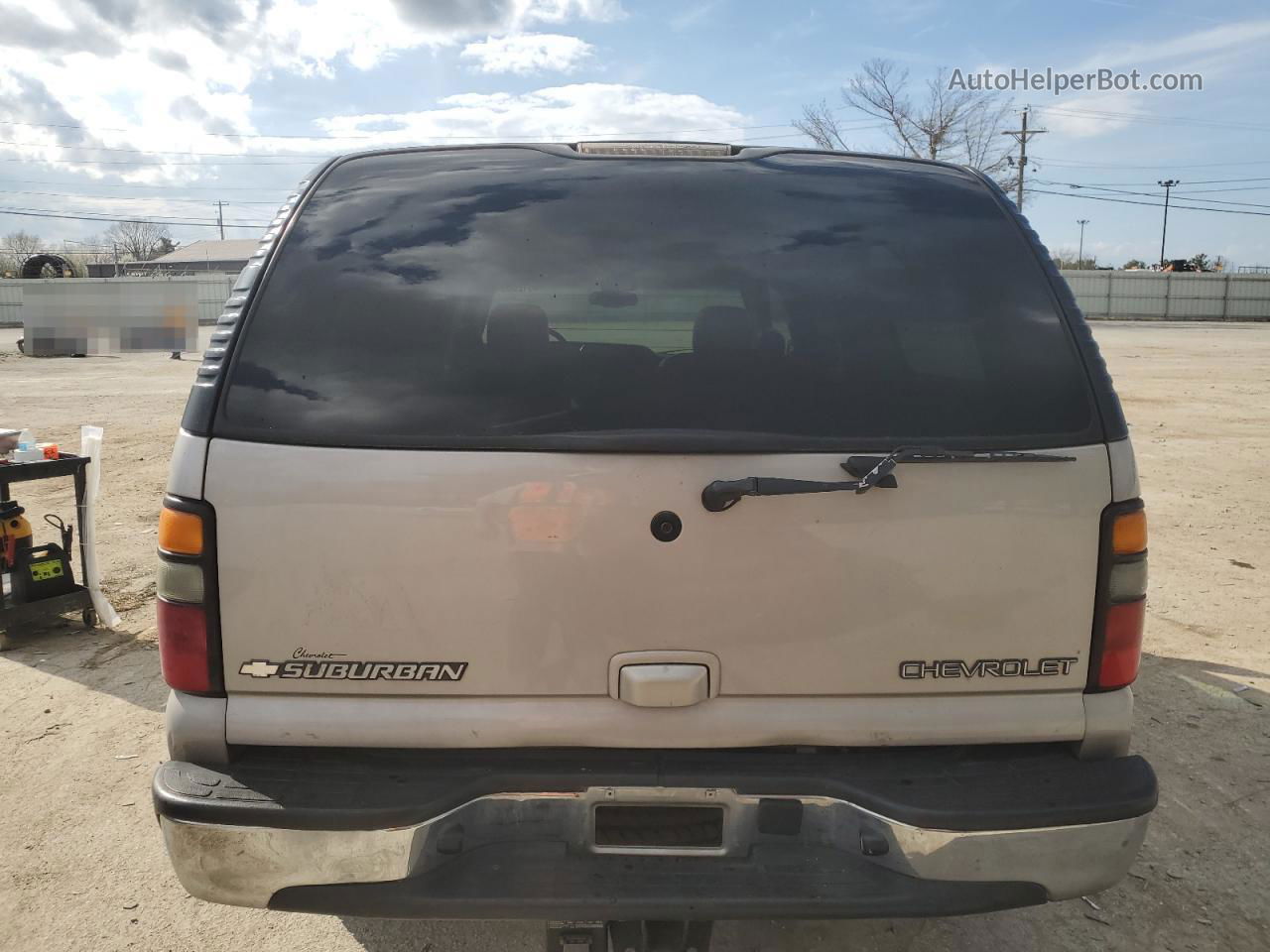 2005 Chevrolet Suburban K1500 Tan vin: 1GNFK16Z15J158937