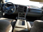 2005 Chevrolet Suburban K1500 White vin: 1GNFK16Z75J100783