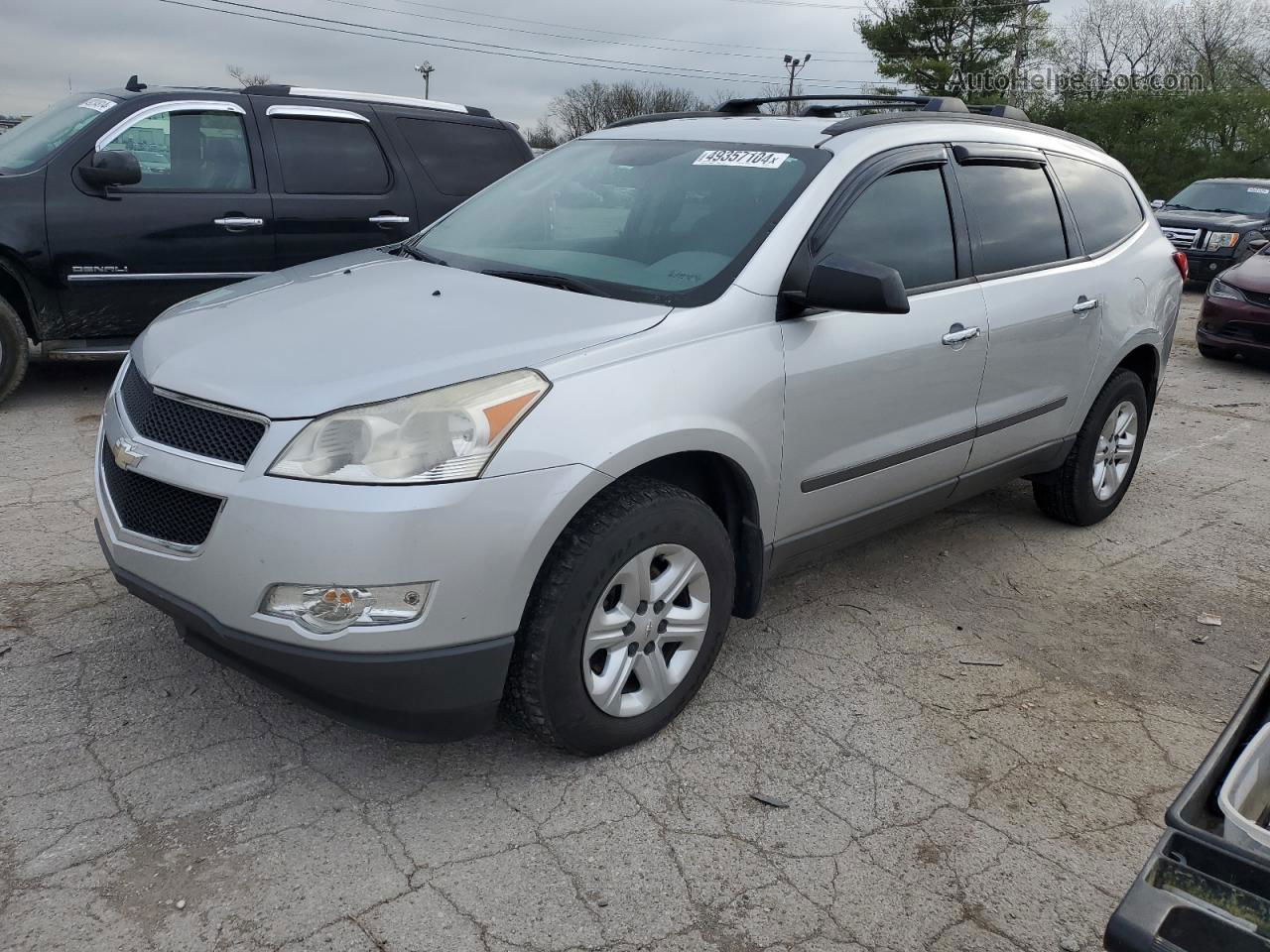 2011 Chevrolet Traverse Ls Silver vin: 1GNKREED6BJ126178