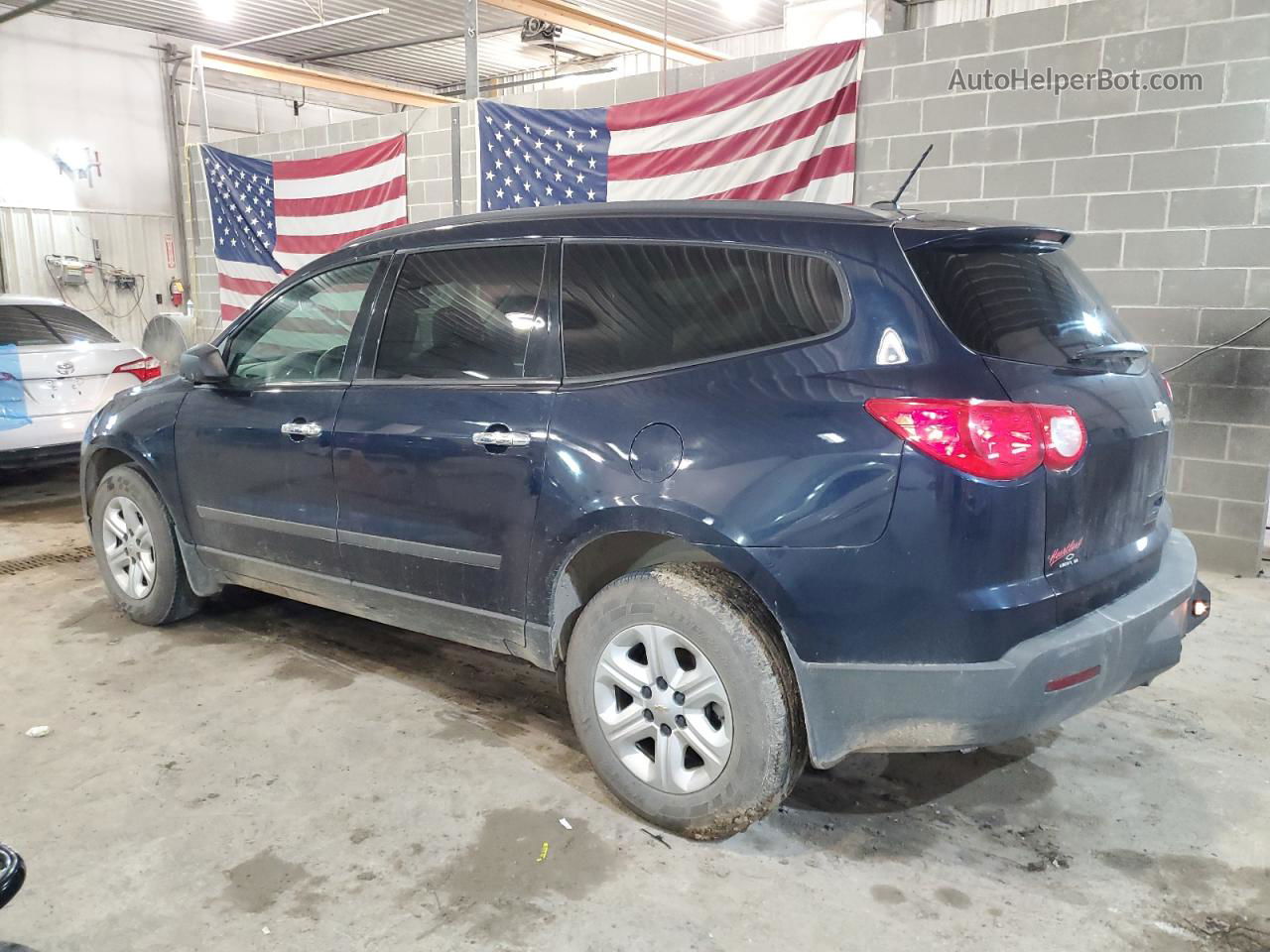 2011 Chevrolet Traverse Ls Blue vin: 1GNKREED9BJ236030