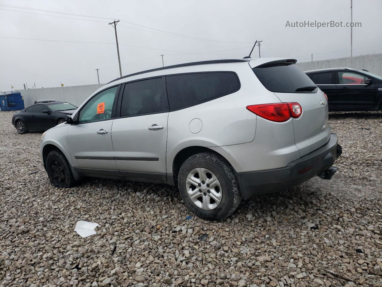 2012 Chevrolet Traverse Ls Серебряный vin: 1GNKRFED0CJ275970