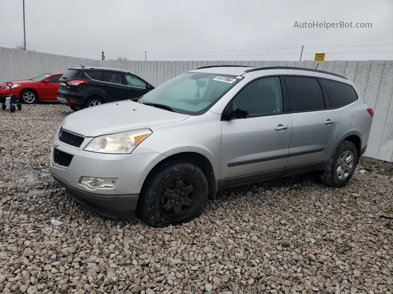 2012 Chevrolet Traverse Ls Silver vin: 1GNKRFED0CJ275970