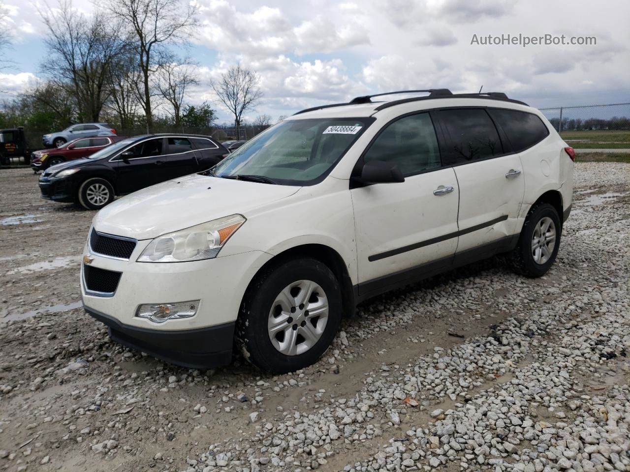 2012 Chevrolet Traverse Ls White vin: 1GNKRFED1CJ364060