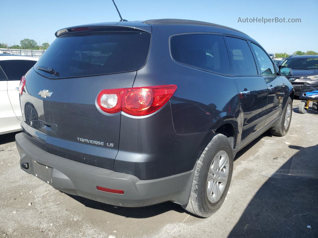 2012 Chevrolet Traverse Ls Gray vin: 1GNKRFED2CJ351298