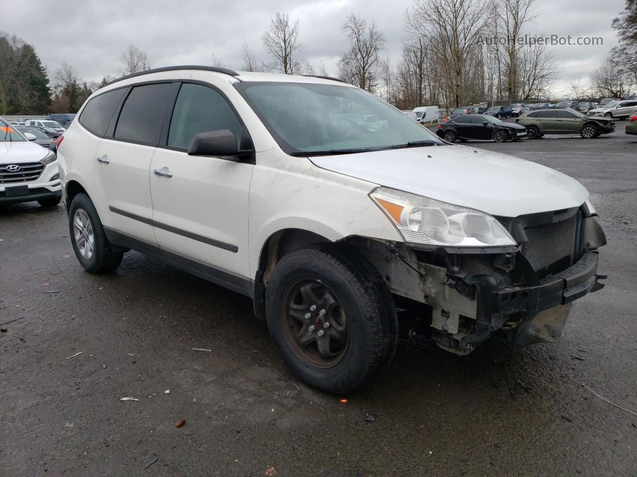 2012 Chevrolet Traverse Ls White vin: 1GNKRFED4CJ342859