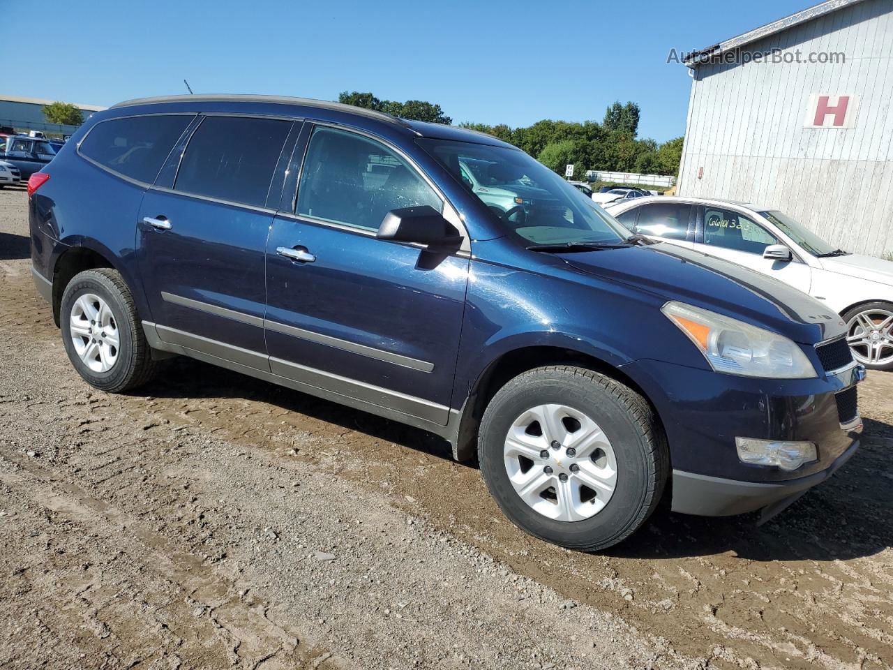 2011 Chevrolet Traverse Ls Blue vin: 1GNKRFED5BJ231526