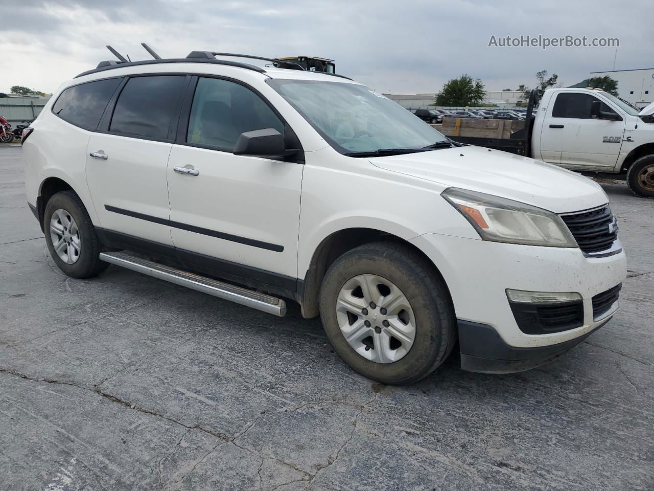 2014 Chevrolet Traverse Ls Белый vin: 1GNKRFED6EJ185502