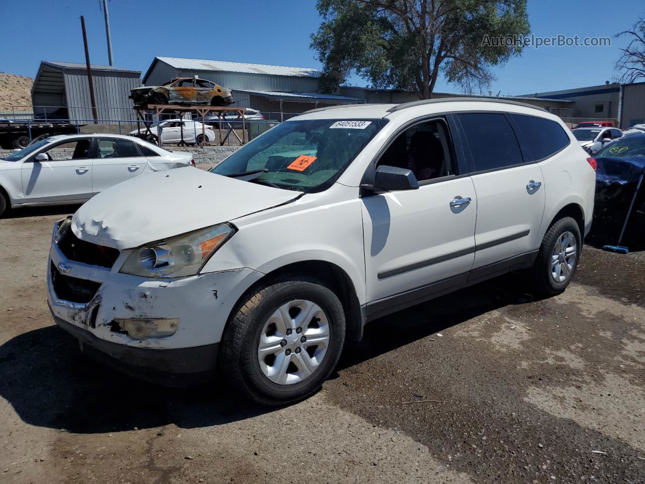 2011 Chevrolet Traverse Ls White vin: 1GNKRFED7BJ396316