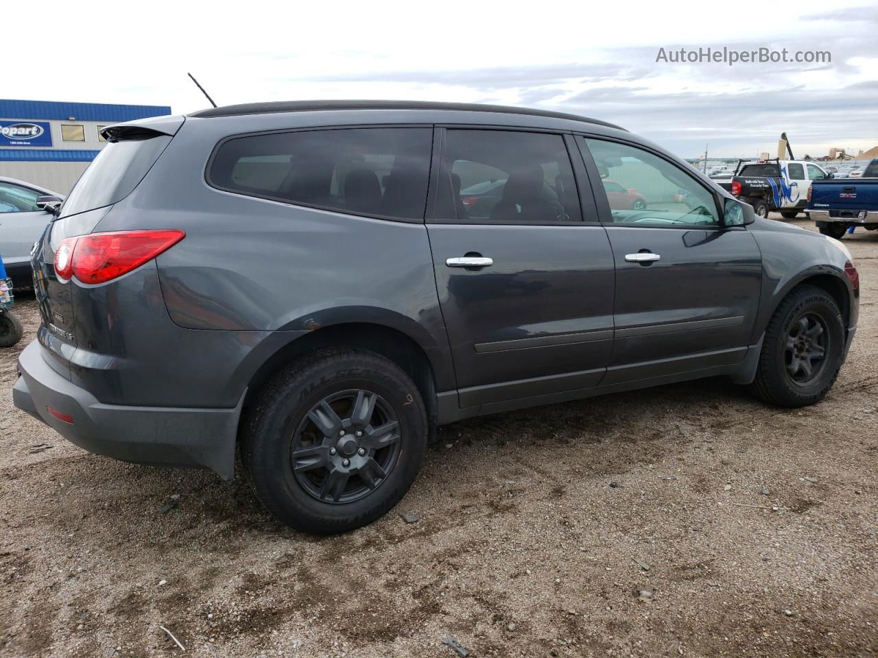 2012 Chevrolet Traverse Ls Gray vin: 1GNKRFED7CJ387116