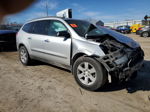 2012 Chevrolet Traverse Ls Серебряный vin: 1GNKRFED9CJ140096