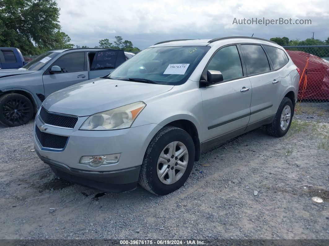 2012 Chevrolet Traverse Ls Серебряный vin: 1GNKRFED9CJ407365