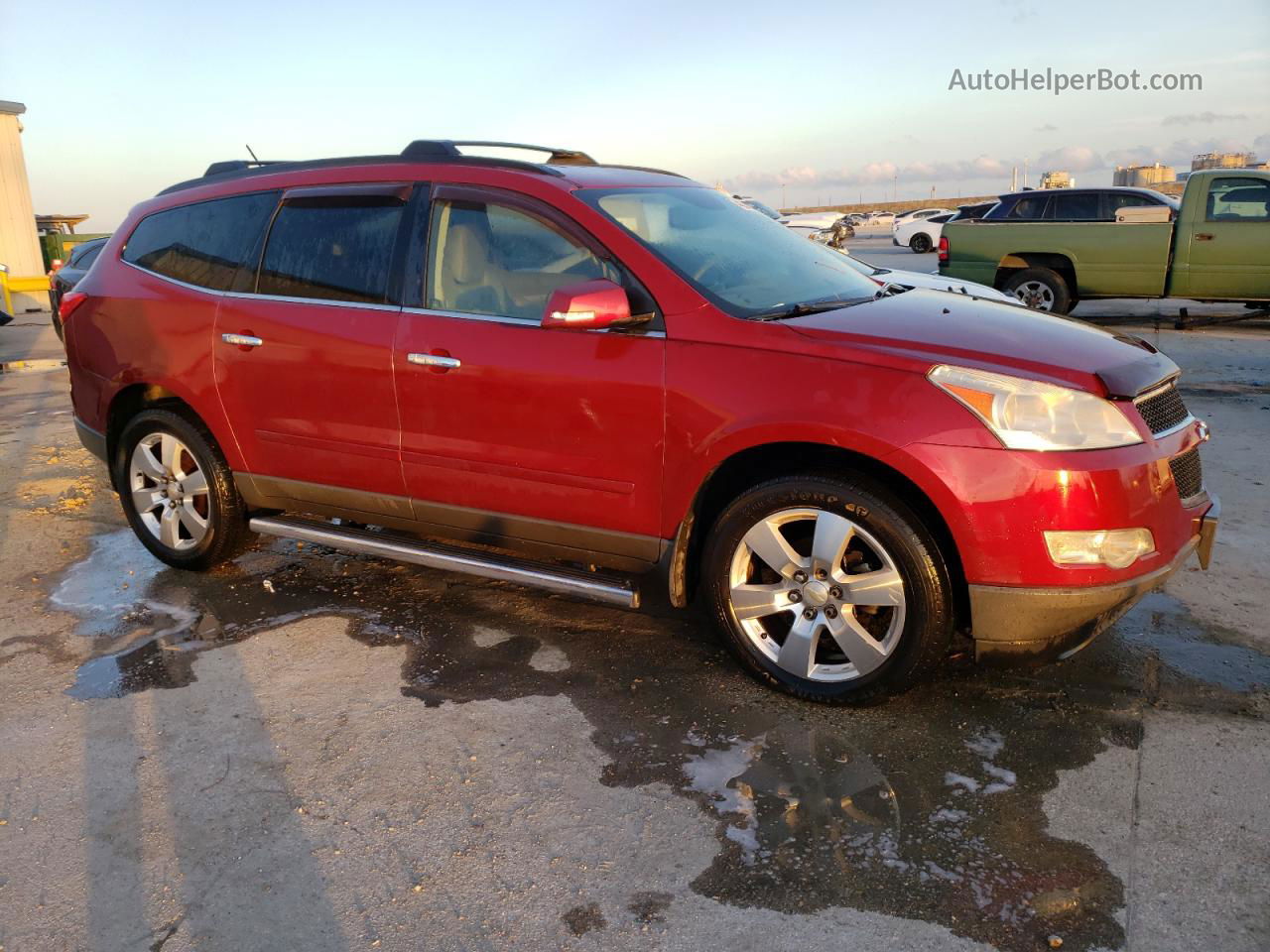 2011 Chevrolet Traverse Lt Burgundy vin: 1GNKRGED0BJ266223