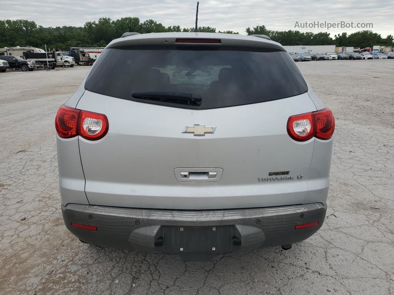 2012 Chevrolet Traverse Lt Silver vin: 1GNKRGED0CJ109051