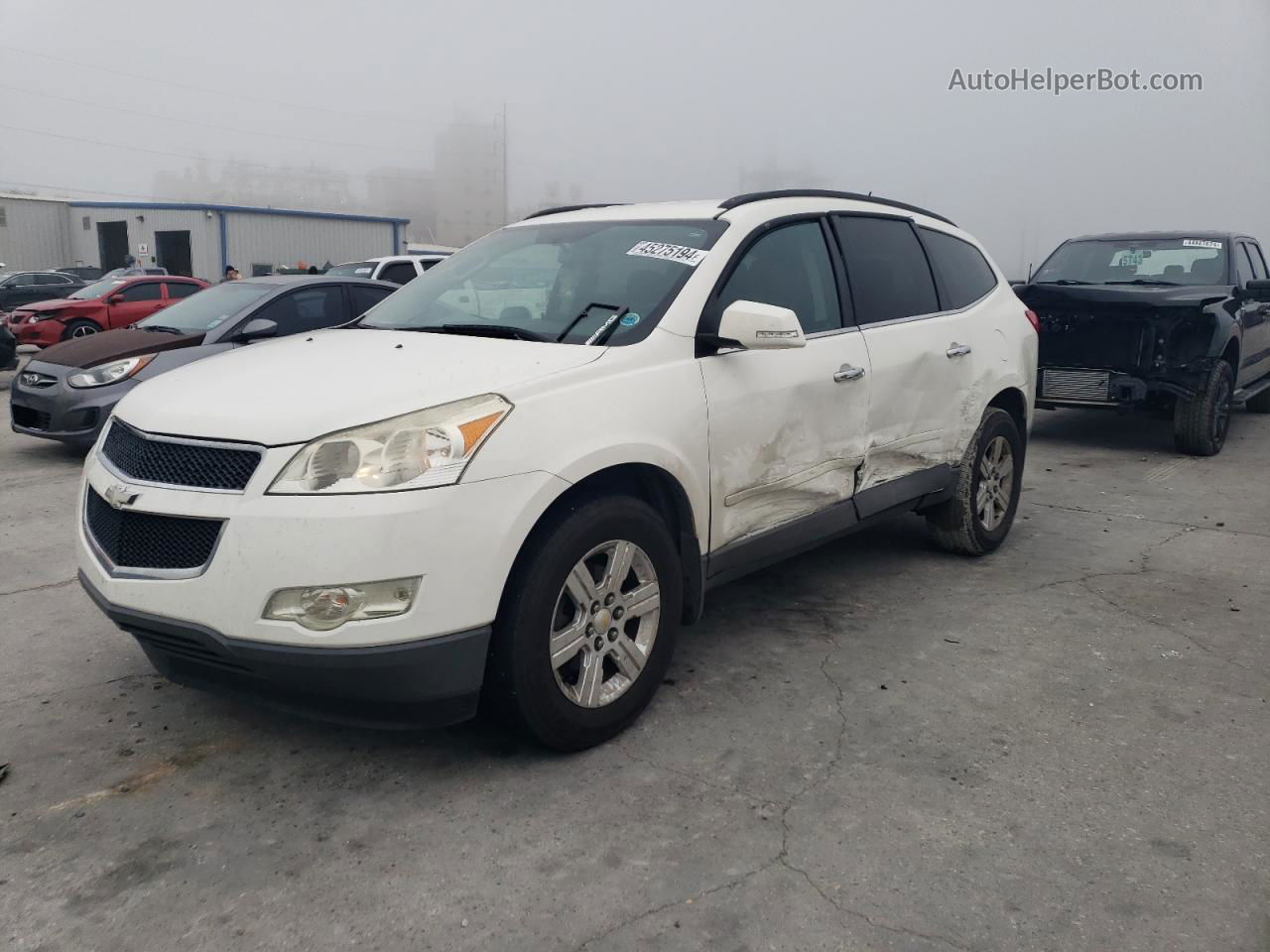 2012 Chevrolet Traverse Lt Белый vin: 1GNKRGED0CJ355517