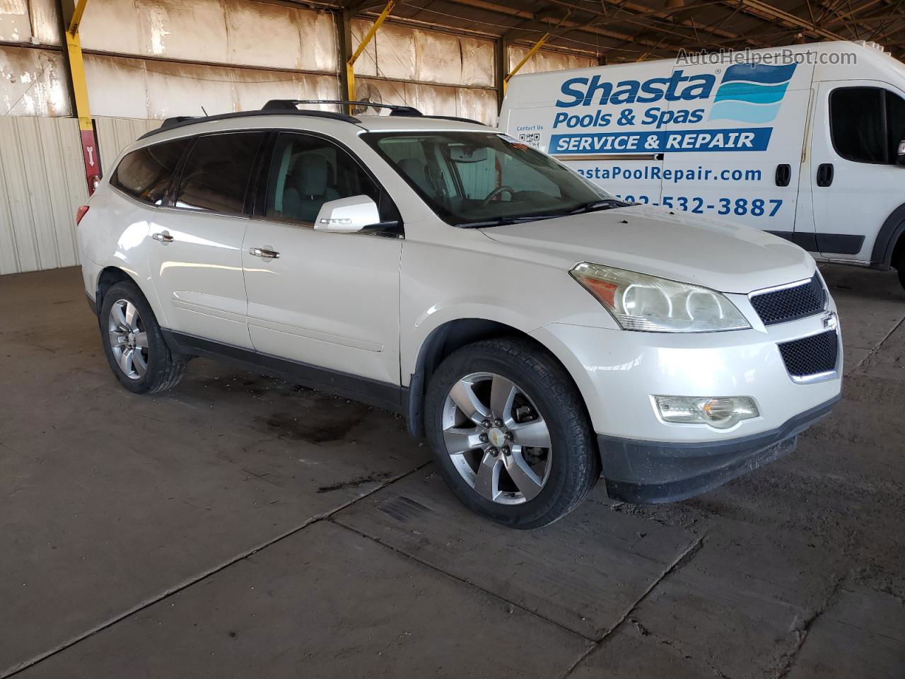 2012 Chevrolet Traverse Lt White vin: 1GNKRGED1CJ371127