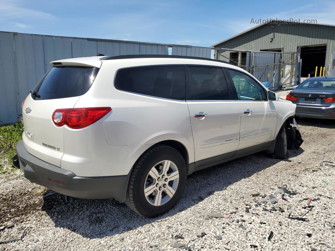 2011 Chevrolet Traverse Lt White vin: 1GNKRGED5BJ127012