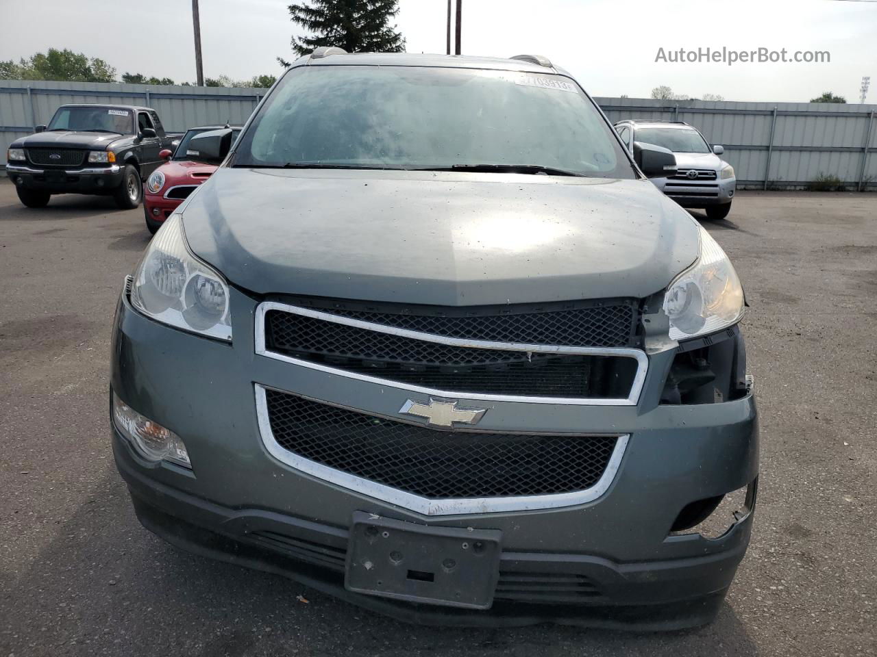 2011 Chevrolet Traverse Lt Серый vin: 1GNKRGED5BJ266279