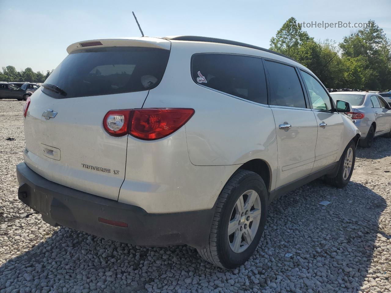 2011 Chevrolet Traverse Lt White vin: 1GNKRGED6BJ130923