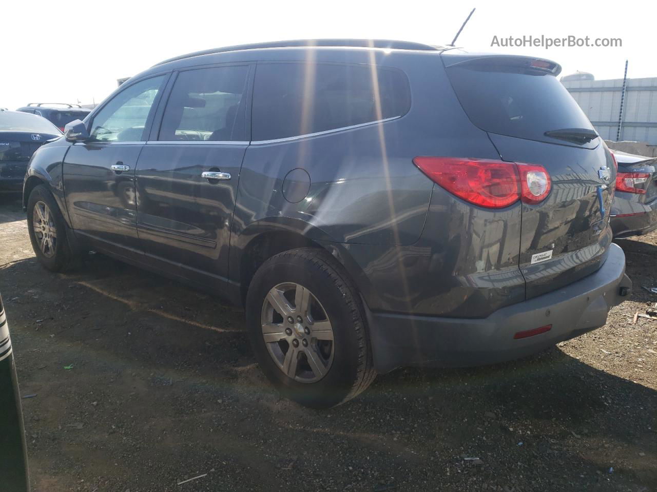 2011 Chevrolet Traverse Lt Gray vin: 1GNKRGED7BJ381501