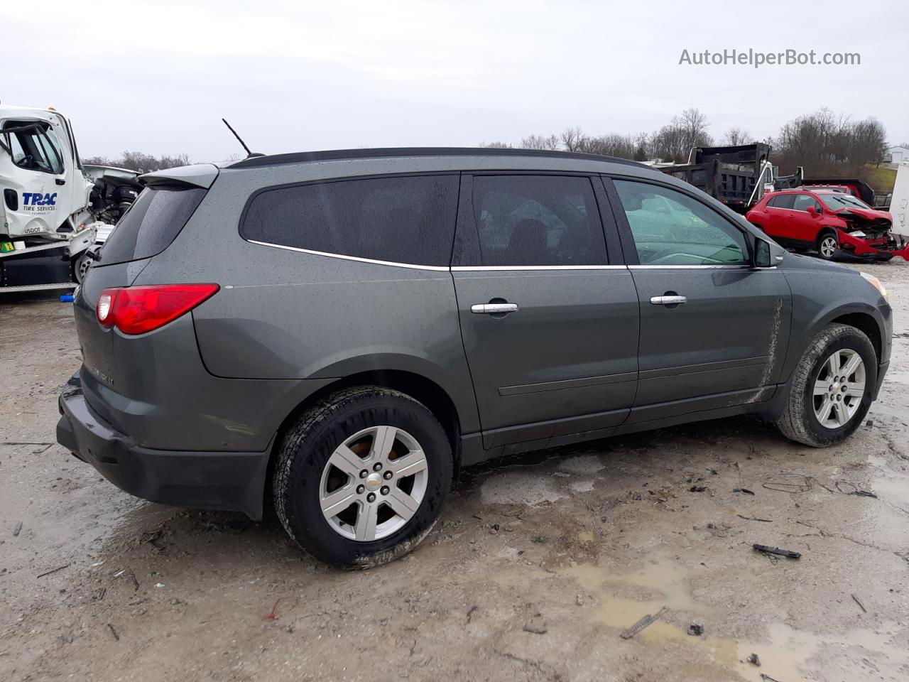 2011 Chevrolet Traverse Lt Gray vin: 1GNKRGED8BJ152535