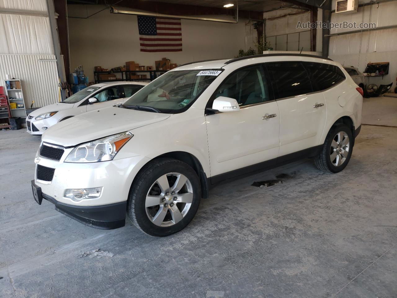 2012 Chevrolet Traverse Lt White vin: 1GNKRGED9CJ182936