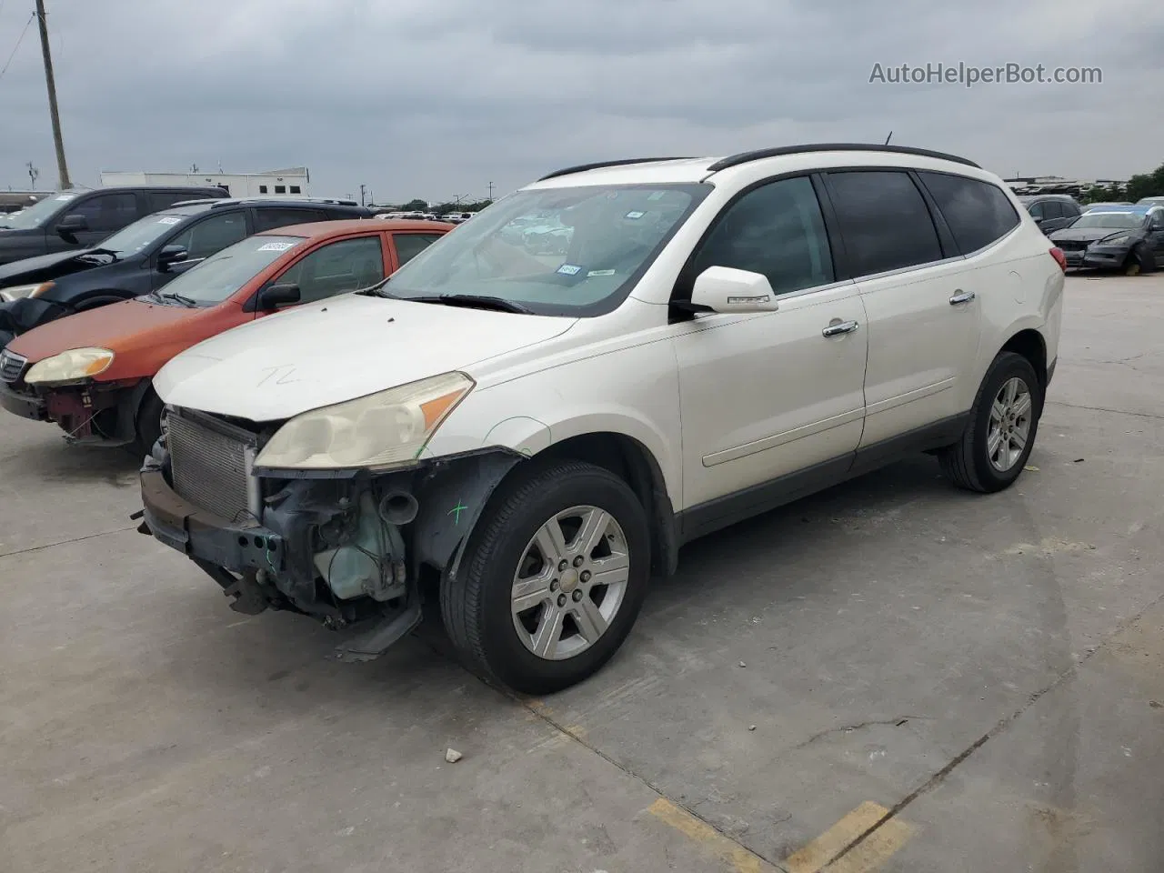 2011 Chevrolet Traverse Lt Кремовый vin: 1GNKRGEDXBJ387003