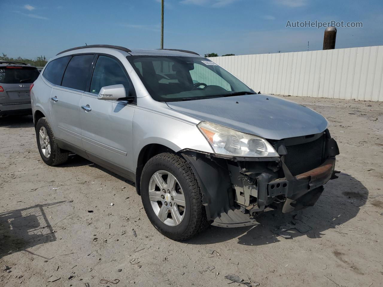 2011 Chevrolet Traverse Lt Silver vin: 1GNKRJED0BJ220002