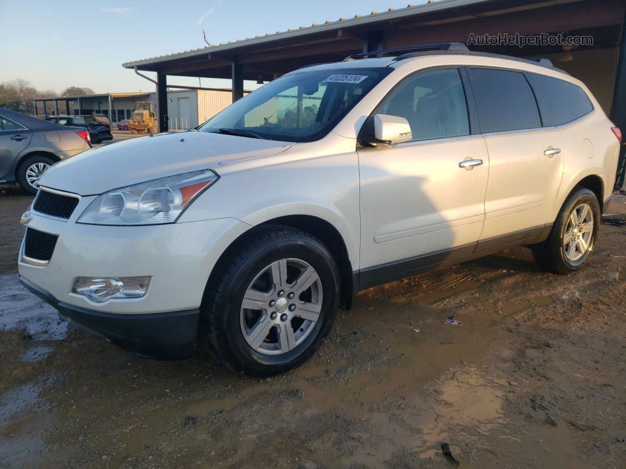 2011 Chevrolet Traverse Lt White vin: 1GNKRJED2BJ186287