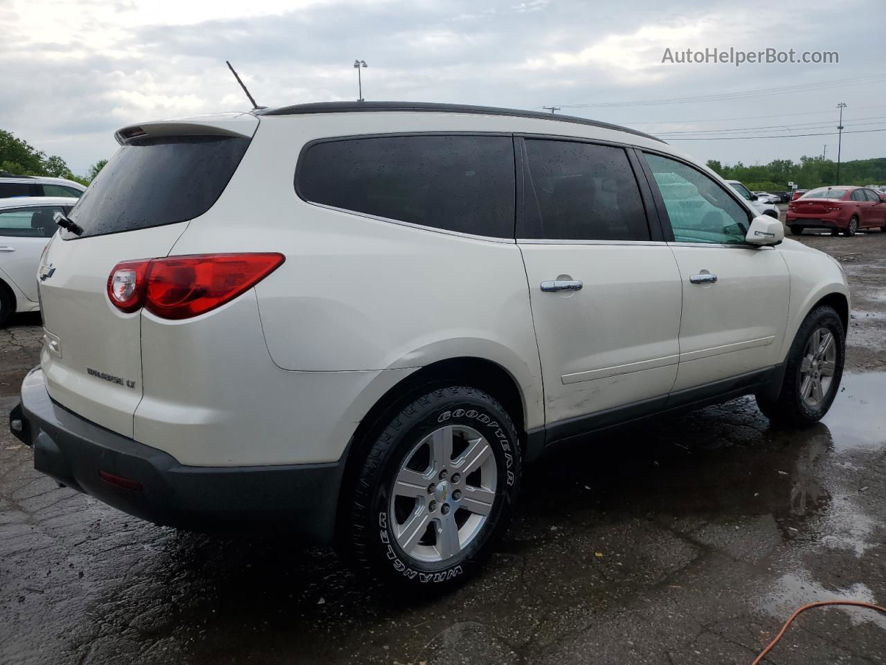 2012 Chevrolet Traverse Lt White vin: 1GNKRJED4CJ174398