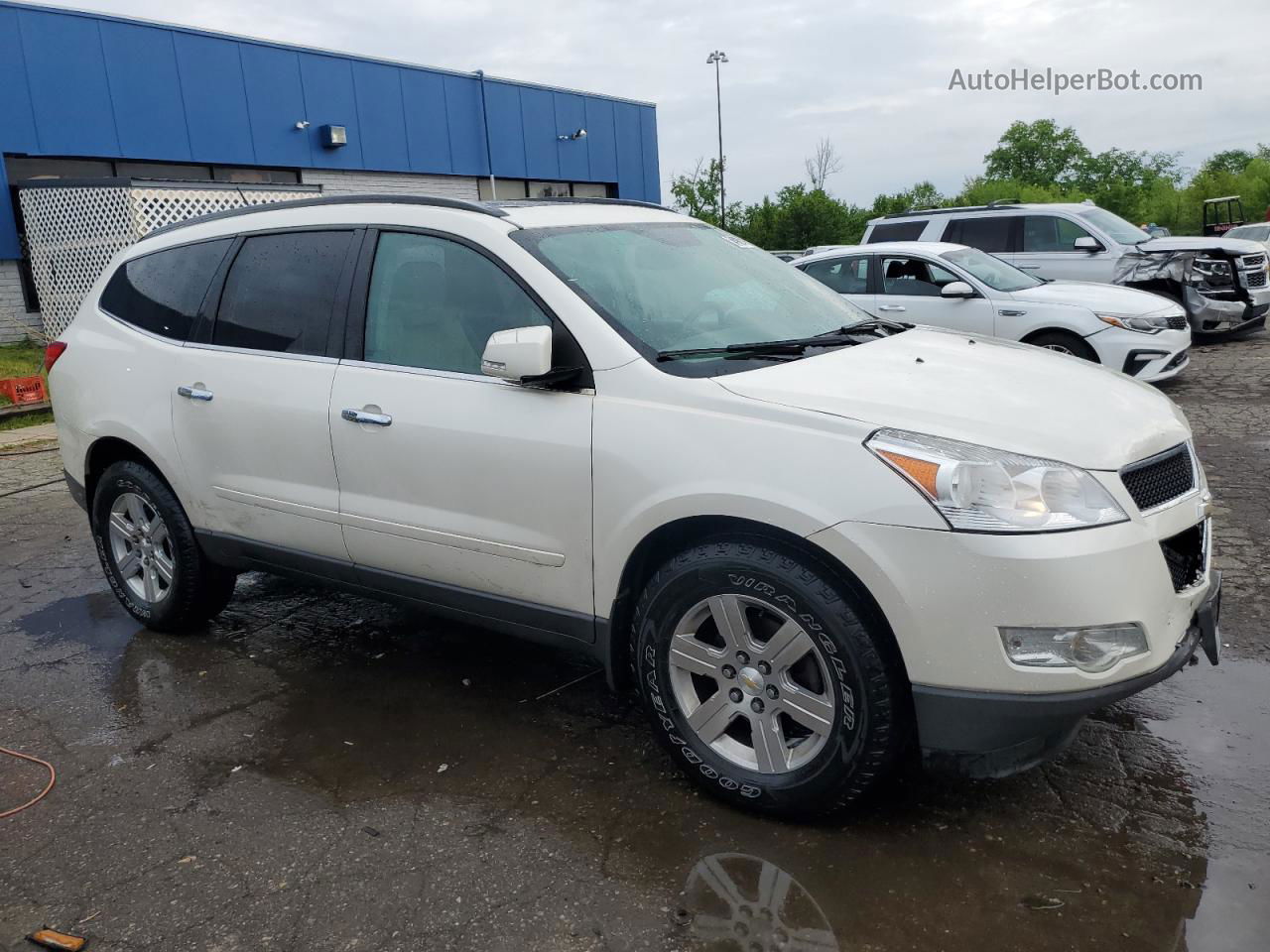 2012 Chevrolet Traverse Lt Белый vin: 1GNKRJED4CJ174398