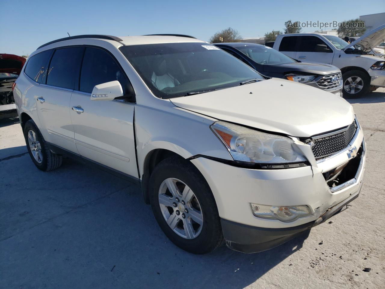 2012 Chevrolet Traverse Lt White vin: 1GNKRJED7CJ204705