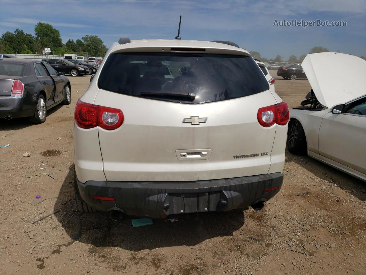 2012 Chevrolet Traverse Ltz White vin: 1GNKRLED9CJ179589